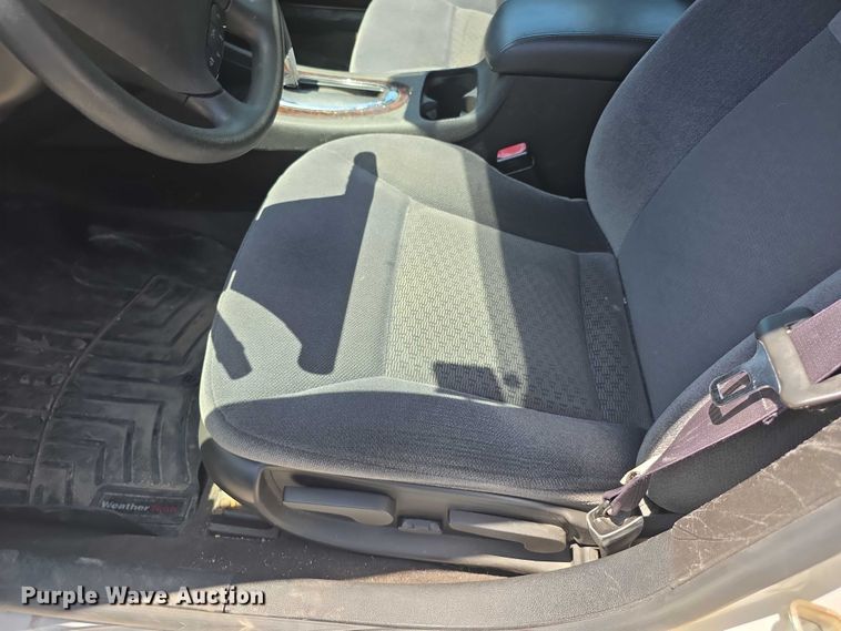 image for item FH6016 2016 Chevrolet Impala Limited 