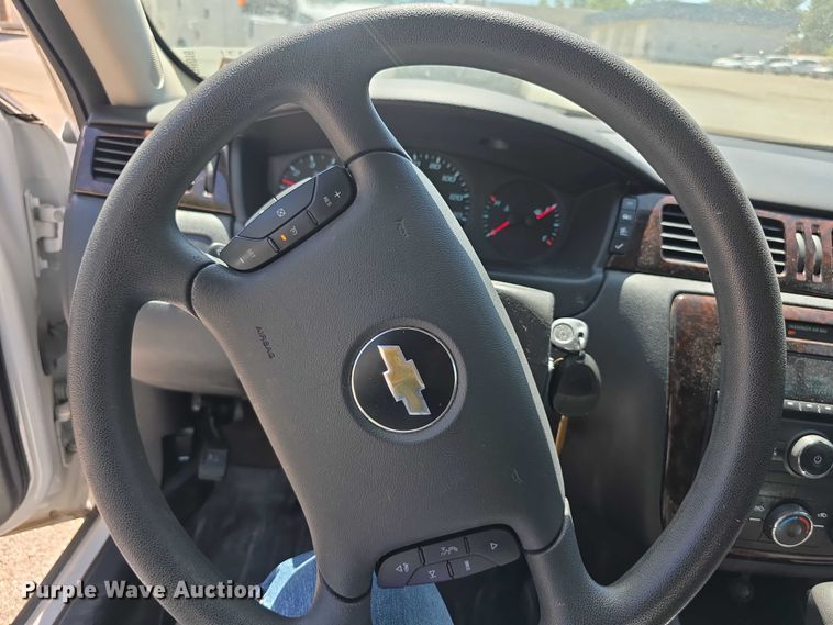 image for item FH6016 2016 Chevrolet Impala Limited 