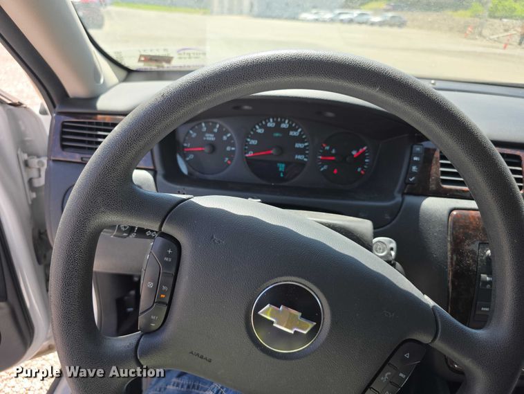 image for item FH6016 2016 Chevrolet Impala Limited 