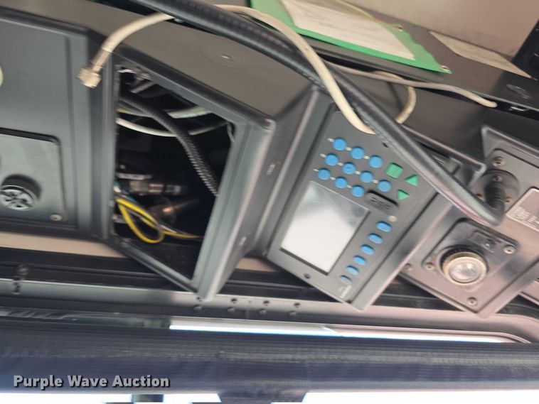 image for item FH6033 2012 Gillig G27E102N2 shuttle bus