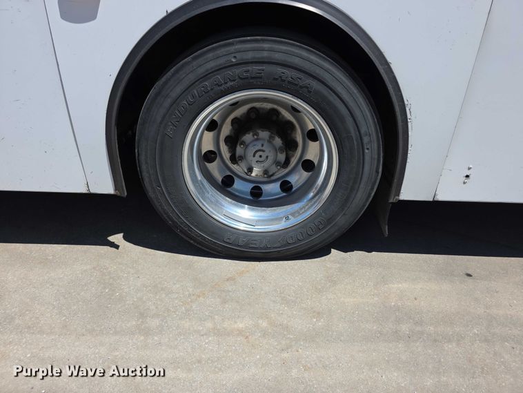 image for item FH6033 2012 Gillig G27E102N2 shuttle bus