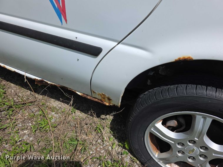 image for item FH6035 2007 Chevrolet Uplander van