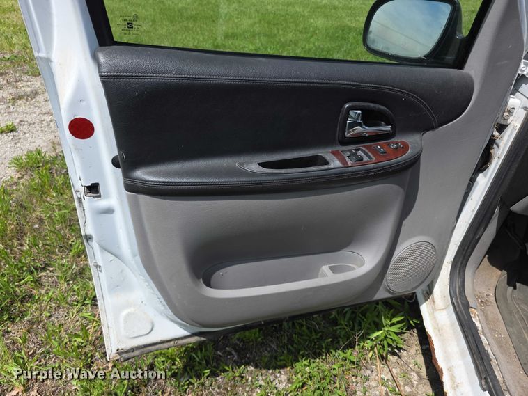 image for item FH6035 2007 Chevrolet Uplander van