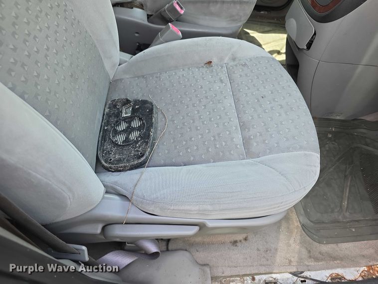 image for item FH6035 2007 Chevrolet Uplander van