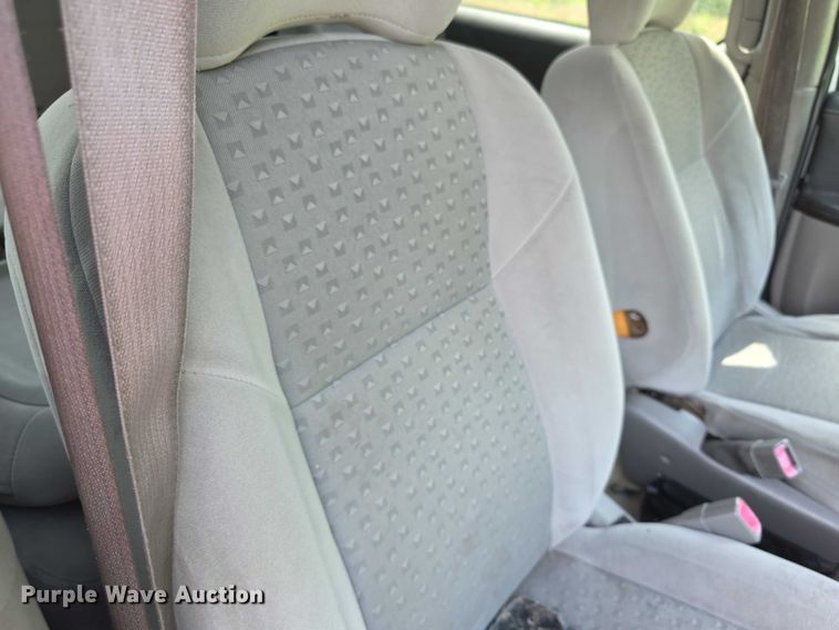 image for item FH6035 2007 Chevrolet Uplander van