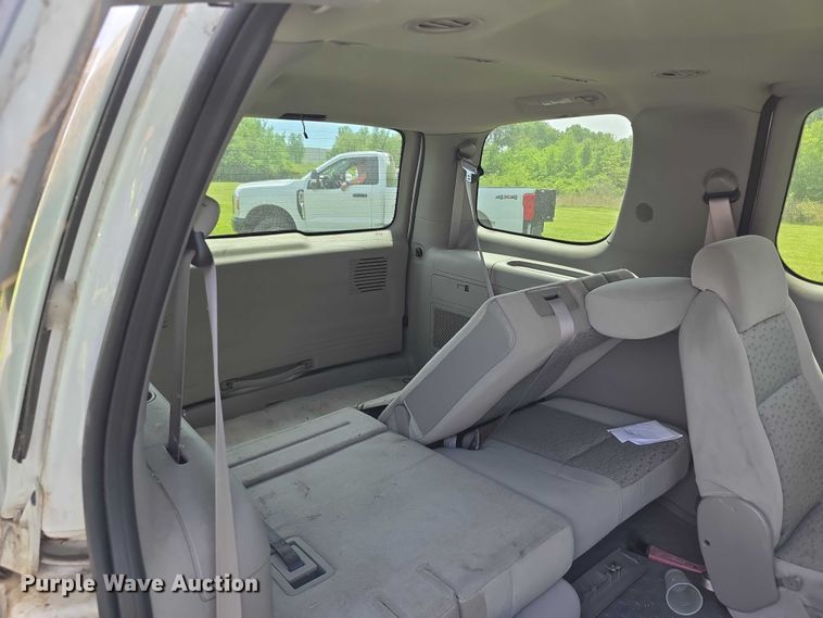 image for item FH6035 2007 Chevrolet Uplander van