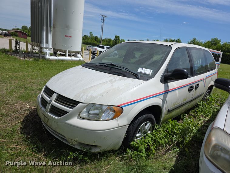 image for item FH6036 2005 Dodge Grand Caravan van