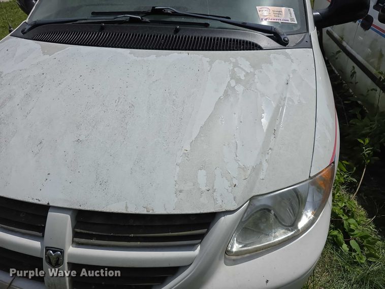 image for item FH6036 2005 Dodge Grand Caravan van