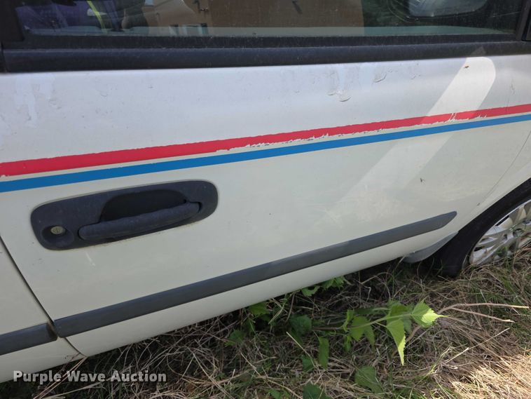 image for item FH6036 2005 Dodge Grand Caravan van