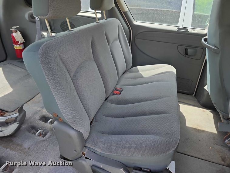 image for item FH6036 2005 Dodge Grand Caravan van