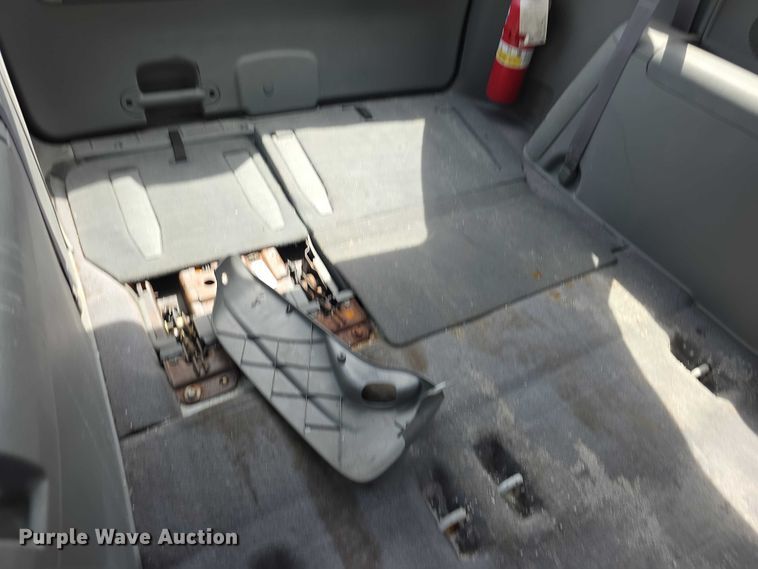 image for item FH6036 2005 Dodge Grand Caravan van