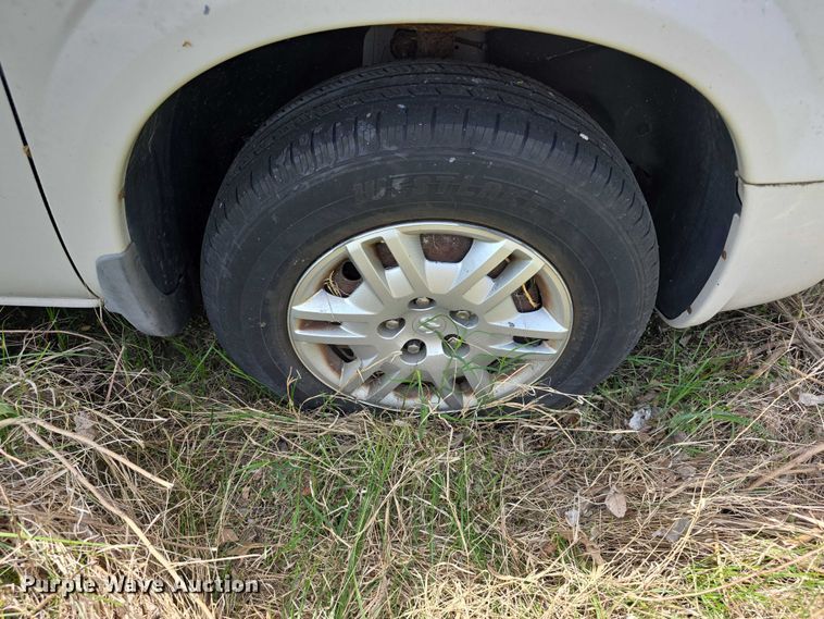 image for item FH6036 2005 Dodge Grand Caravan van