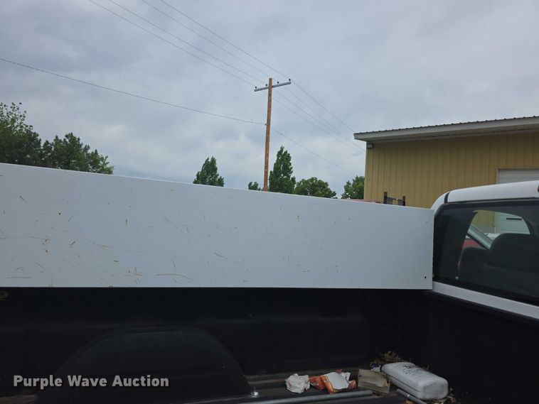 image for item FH6038 2003 Chevrolet Silverado 1500 pickup truck