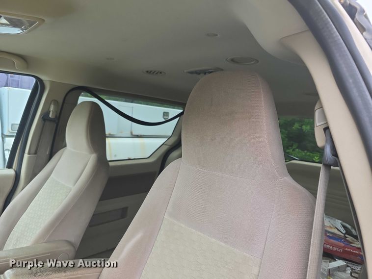 image for item FH6039 2007 Ford Freestar SE van