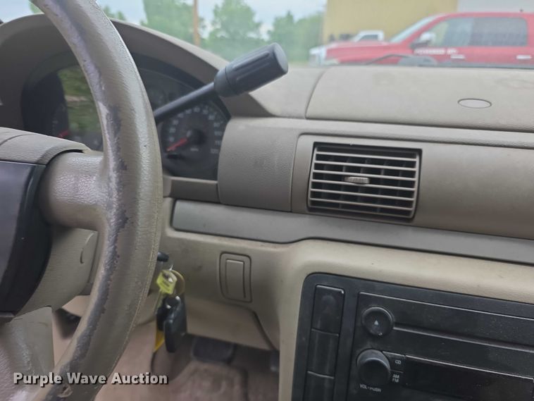 image for item FH6039 2007 Ford Freestar SE van