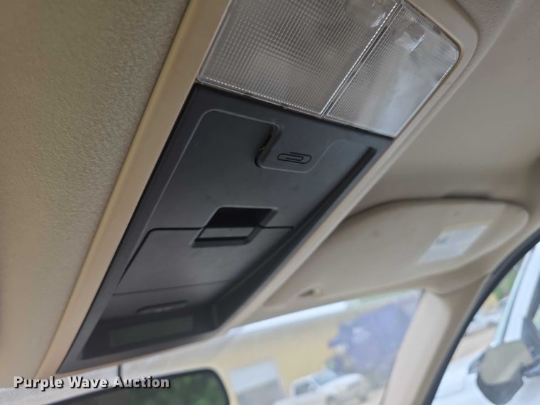 image for item FH6039 2007 Ford Freestar SE van