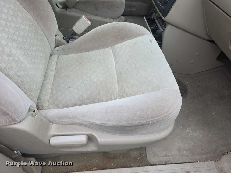 image for item FH6039 2007 Ford Freestar SE van