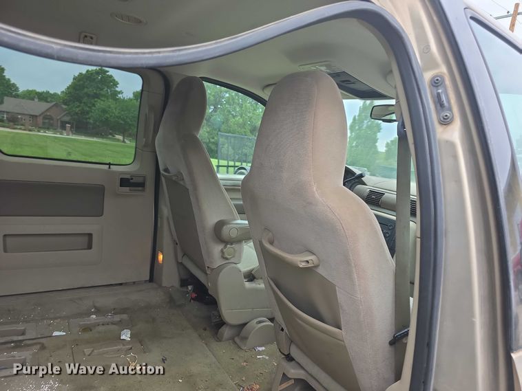 image for item FH6039 2007 Ford Freestar SE van
