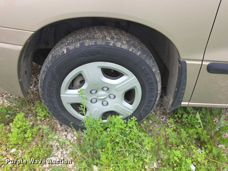 image for item FH6039 2007 Ford Freestar SE van