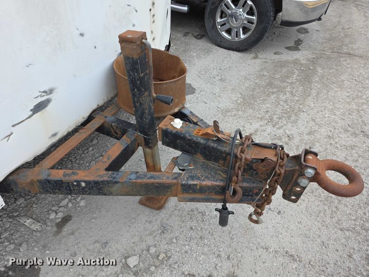 image for item FH6047 2005 DooLittle enclosed cargo trailer