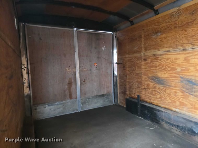 image for item FH6047 2005 DooLittle enclosed cargo trailer