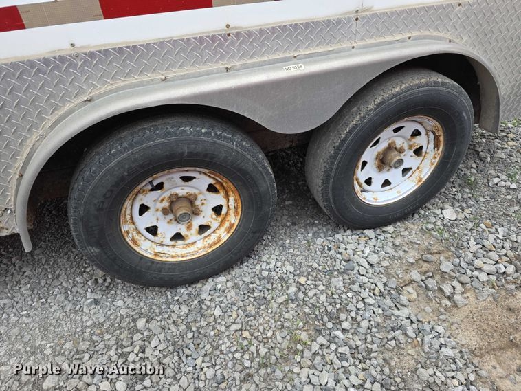 image for item FH6047 2005 DooLittle enclosed cargo trailer