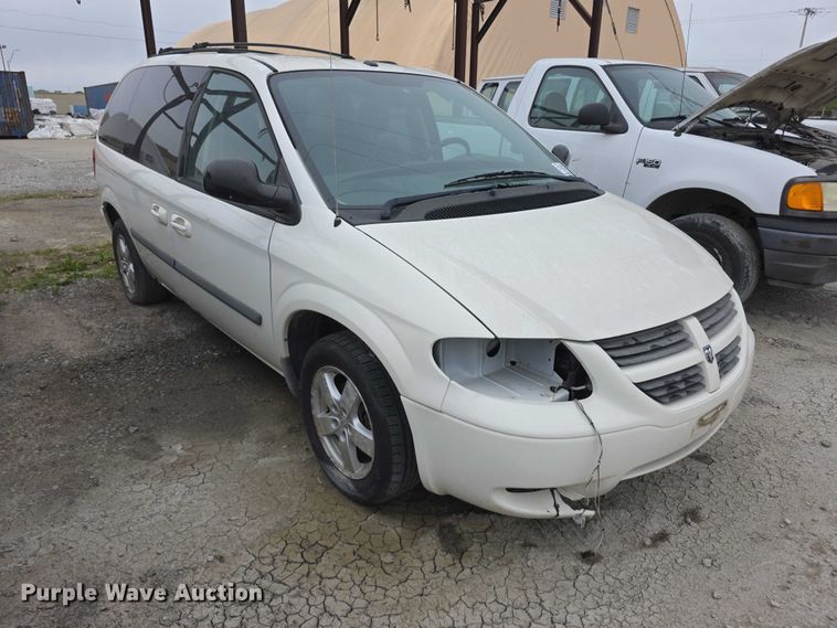 image for item FH6087 2007 Dodge Caravan van