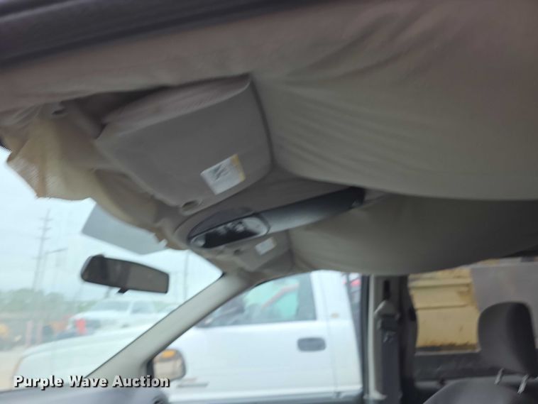 image for item FH6087 2007 Dodge Caravan van