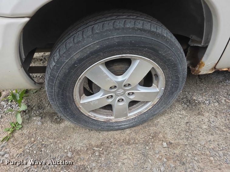 image for item FH6087 2007 Dodge Caravan van