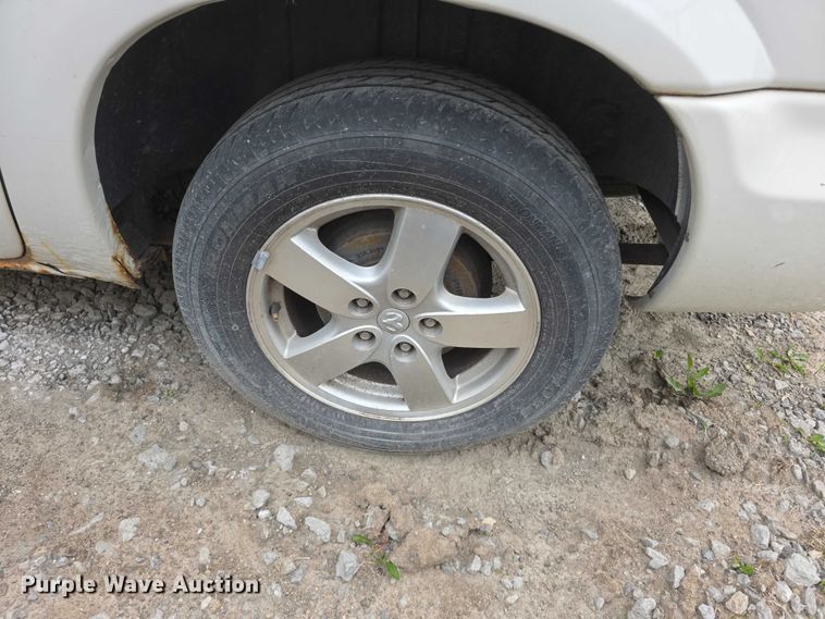 image for item FH6087 2007 Dodge Caravan van