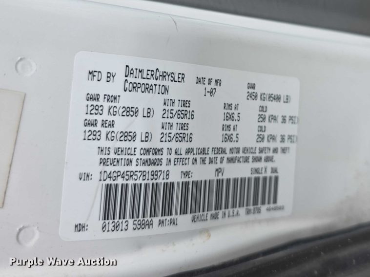 image for item FH6087 2007 Dodge Caravan van