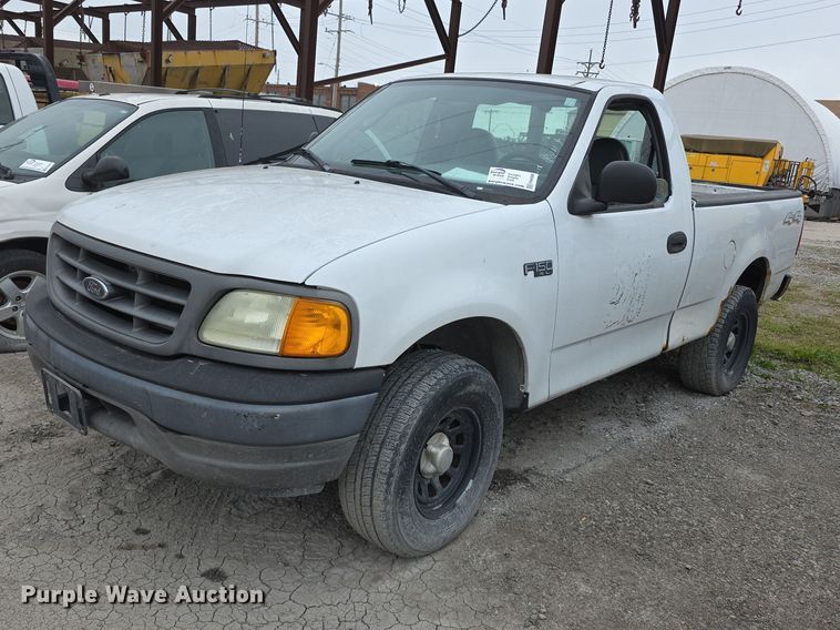 image for item FH6088 2004 Ford F150 pickup truck