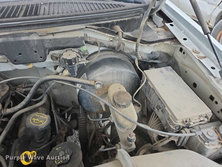 image for item FH6088 2004 Ford F150 pickup truck