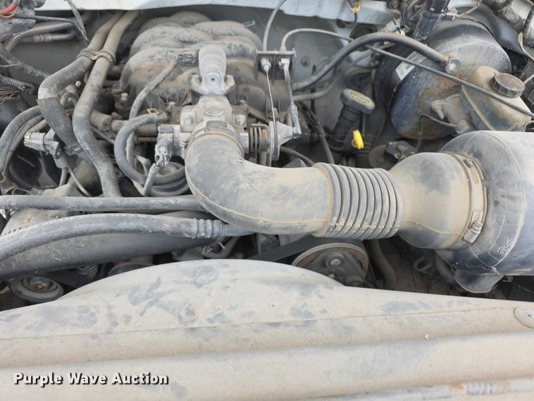 image for item FH6088 2004 Ford F150 pickup truck