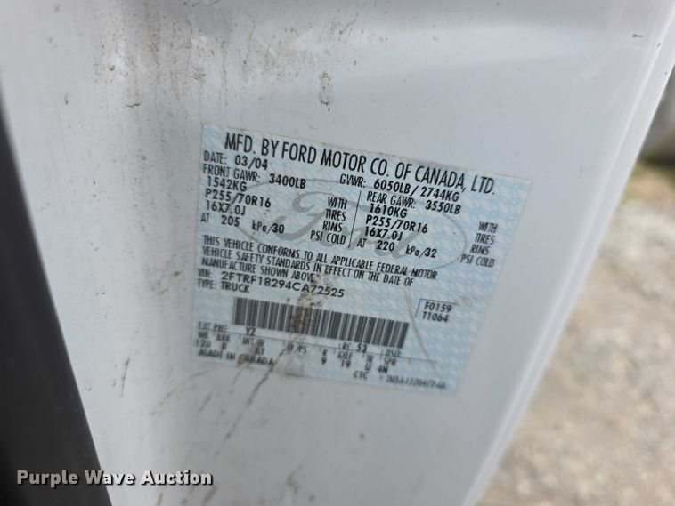 image for item FH6088 2004 Ford F150 pickup truck