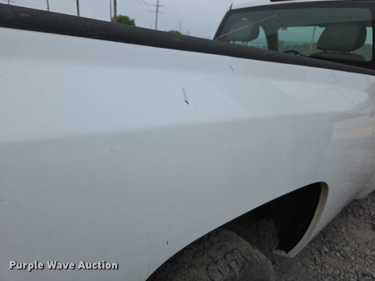 image for item FH6090 2014 Chevrolet Silverado 2500HD pickup truck