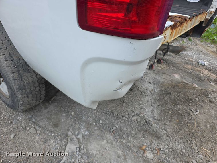 image for item FH6090 2014 Chevrolet Silverado 2500HD pickup truck