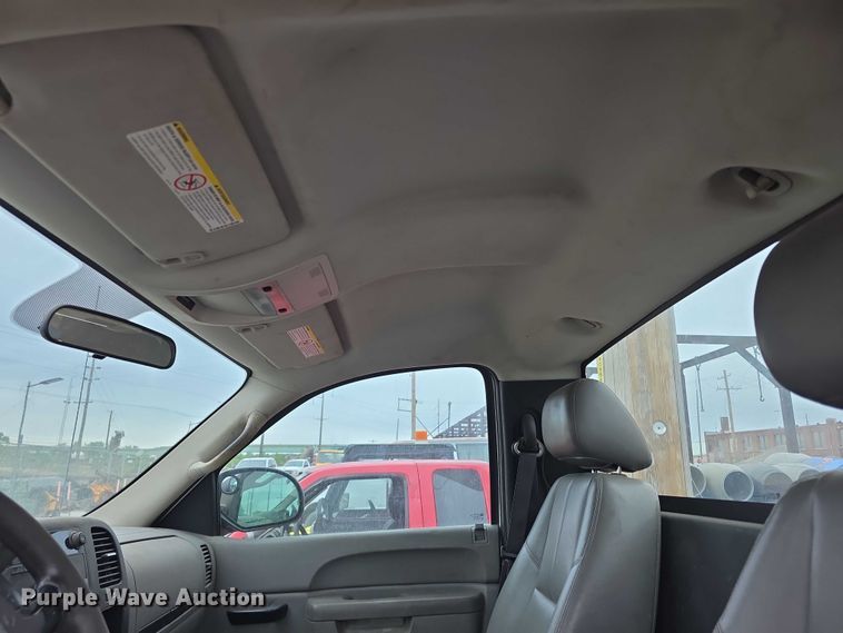 image for item FH6090 2014 Chevrolet Silverado 2500HD pickup truck