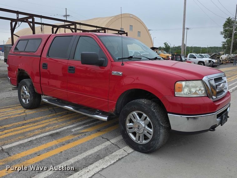 image for item FH6092 2008 Ford F150 Crew Cab flatbed pickup truck