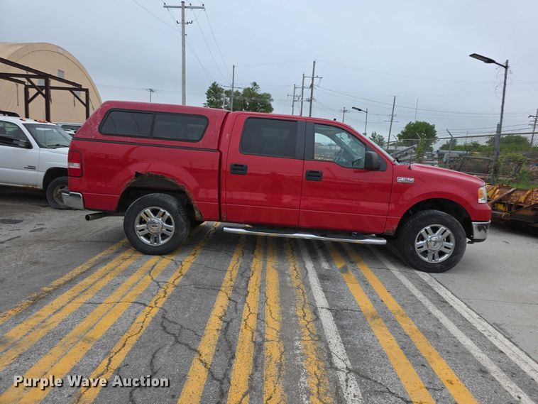 image for item FH6092 2008 Ford F150 Crew Cab flatbed pickup truck