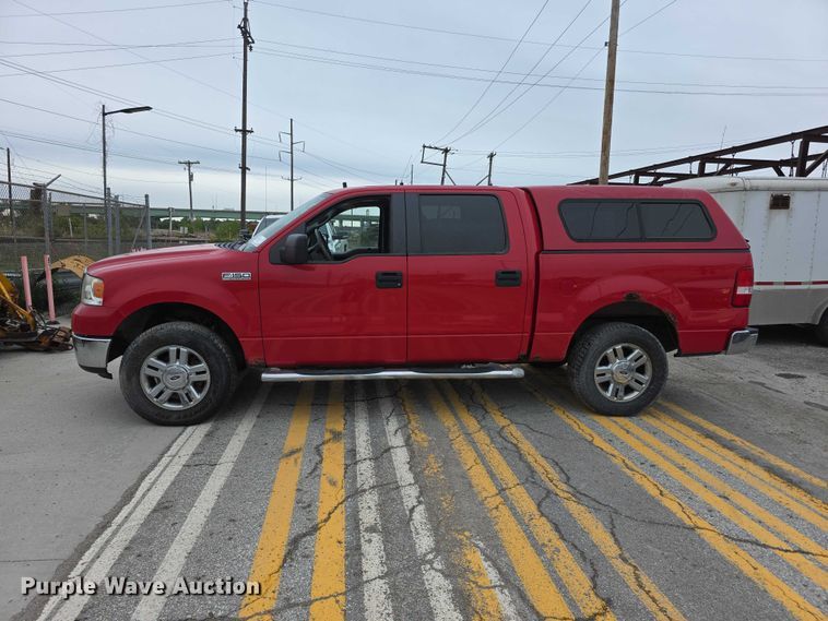image for item FH6092 2008 Ford F150 Crew Cab flatbed pickup truck