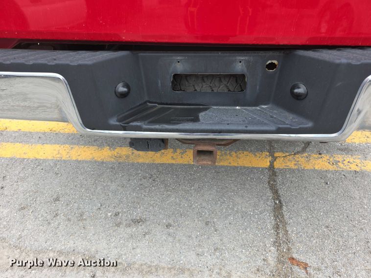 image for item FH6092 2008 Ford F150 Crew Cab flatbed pickup truck
