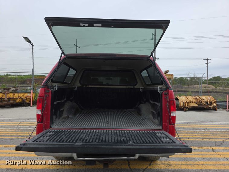 image for item FH6092 2008 Ford F150 Crew Cab flatbed pickup truck