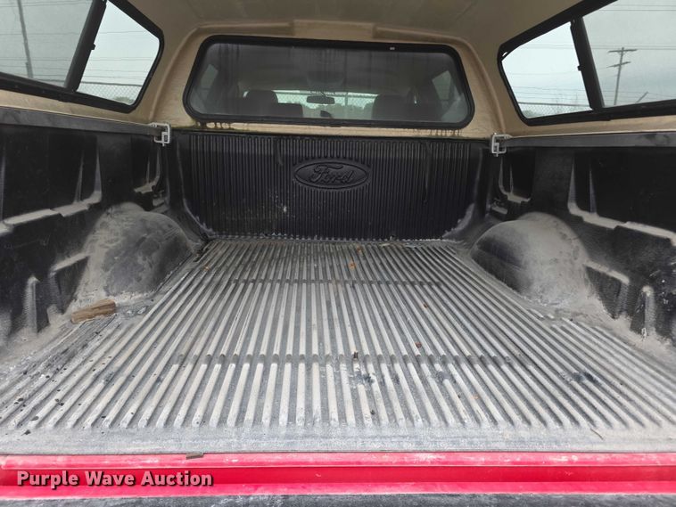 image for item FH6092 2008 Ford F150 Crew Cab flatbed pickup truck