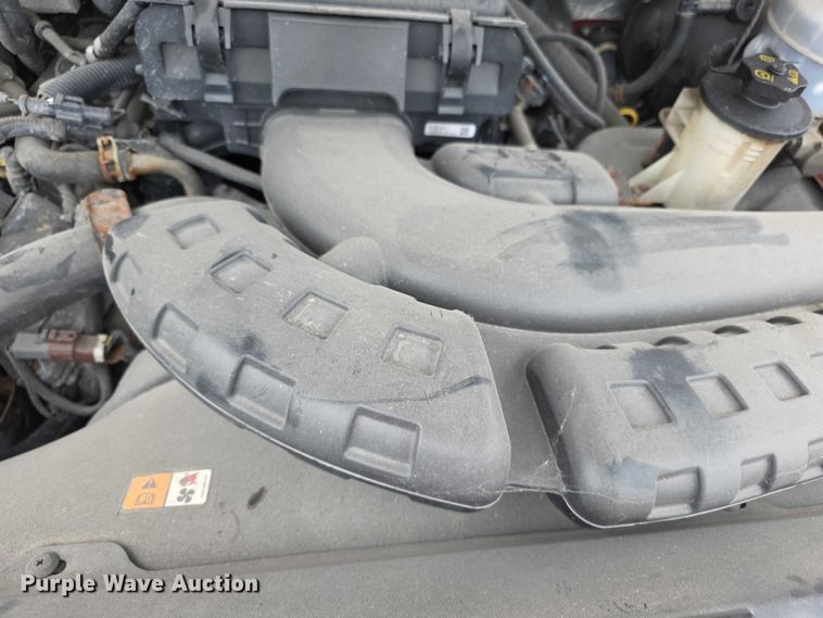 image for item FH6092 2008 Ford F150 Crew Cab flatbed pickup truck