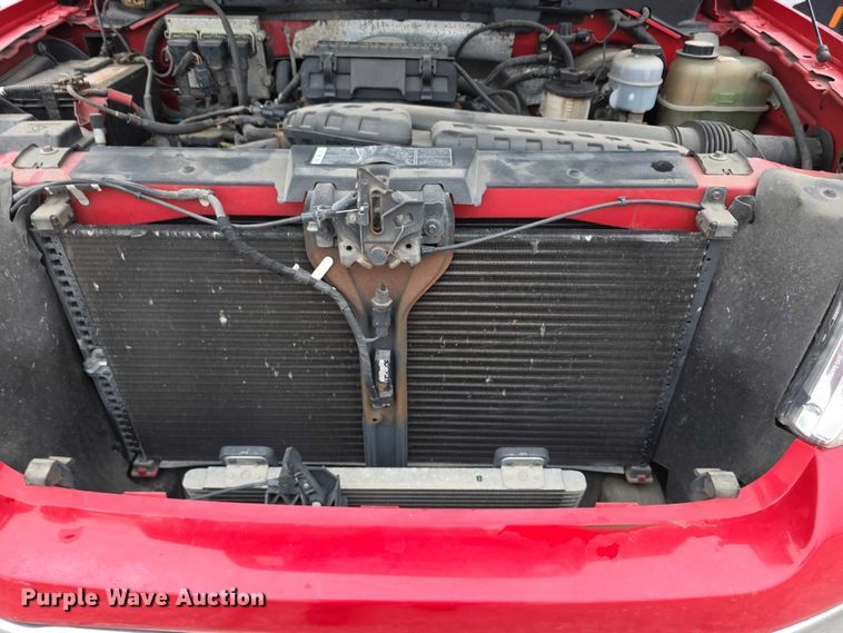image for item FH6092 2008 Ford F150 Crew Cab flatbed pickup truck