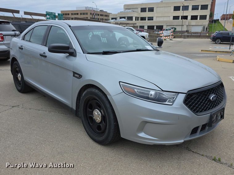 image for item FH6093 2017 Ford Taurus Police Interceptor 