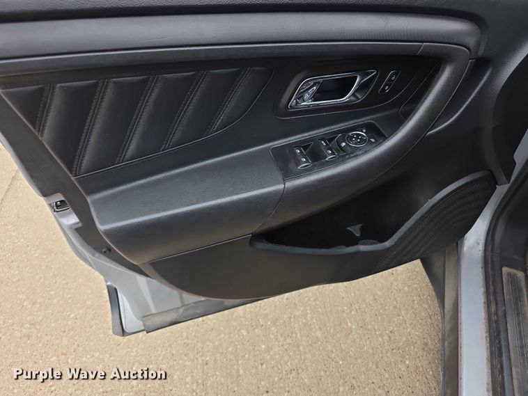 image for item FH6093 2017 Ford Taurus Police Interceptor 