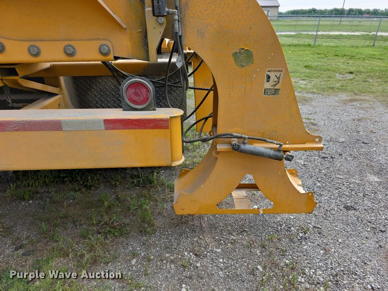 image for item FH6099 International Cargostar 1850B runway sweeper truck