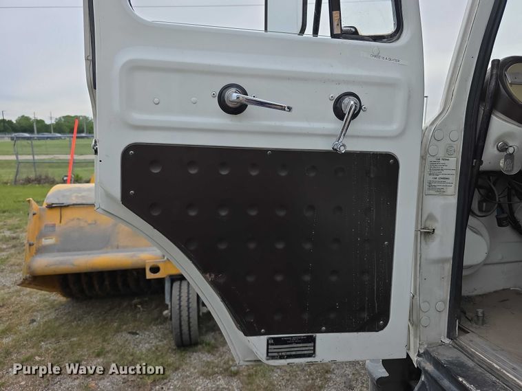 image for item FH6099 International Cargostar 1850B runway sweeper truck
